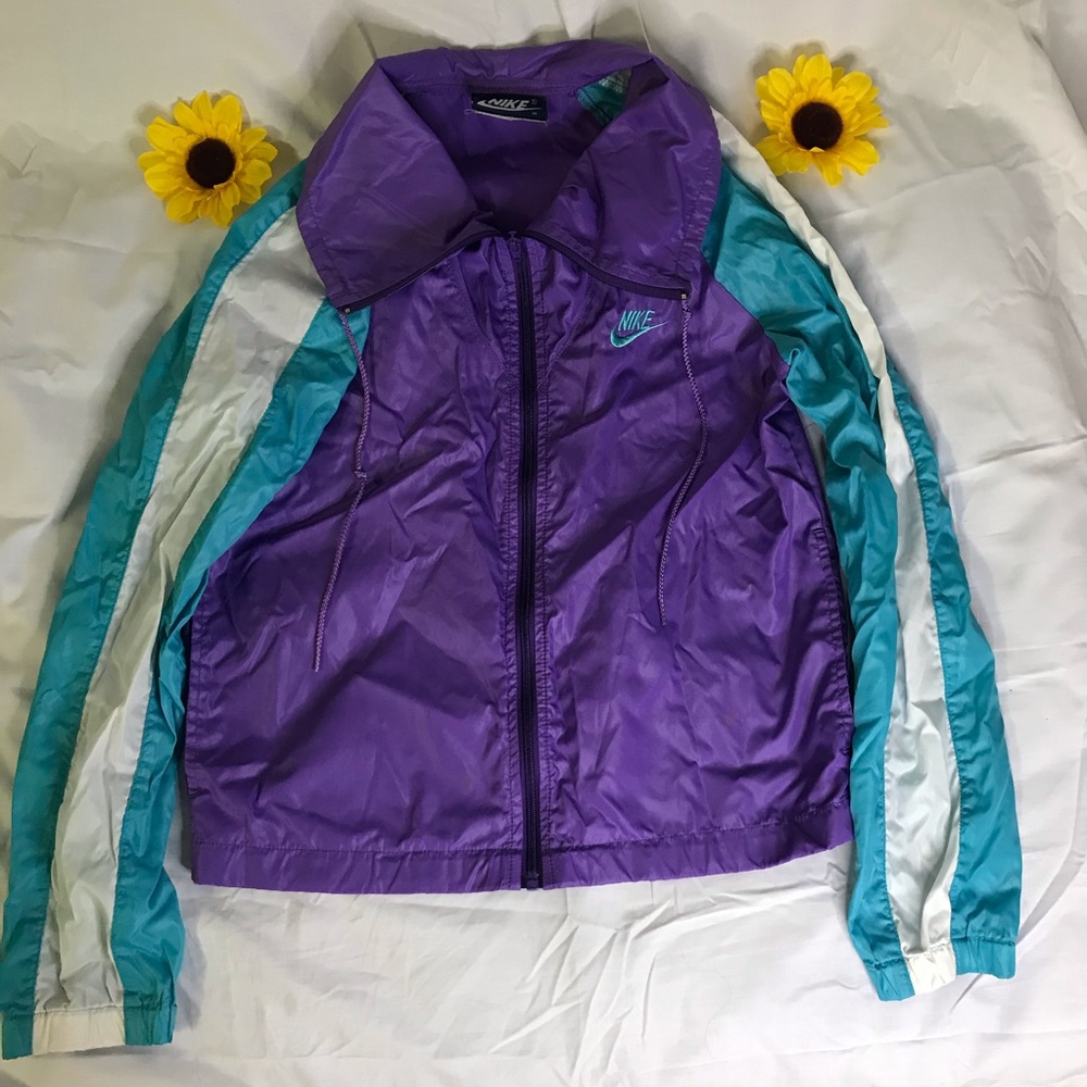 Vintage 100% Nylon windbreaker